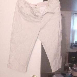 St johns bay woman's capris